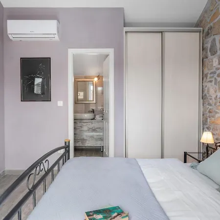 New Filipetti In Center, 4 En-suite Bedrooms Charming Stone House, Heated Private Pool, 600m From Villa *