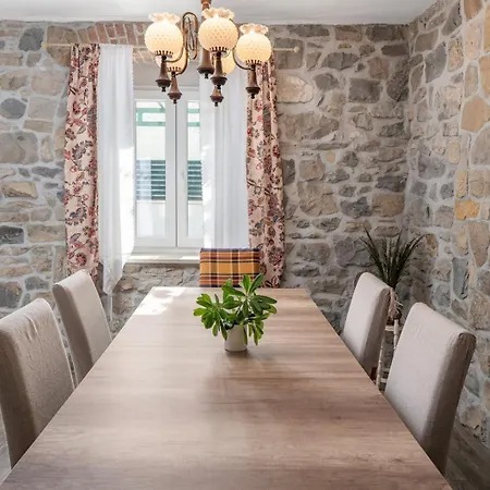 New Filipetti In Center, 4 En-suite Bedrooms Charming Stone House, Heated Private Pool, 600m From *