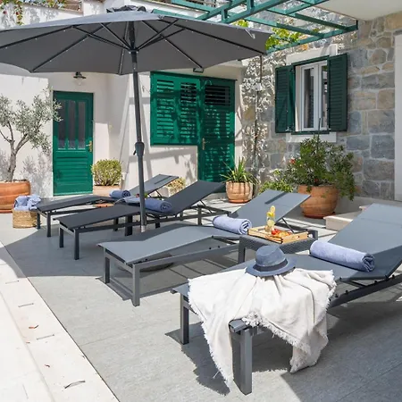 Filipetti In Center, 4 En-suite Bedrooms Charming Stone House, Heated Private Pool, 600m From Villa *