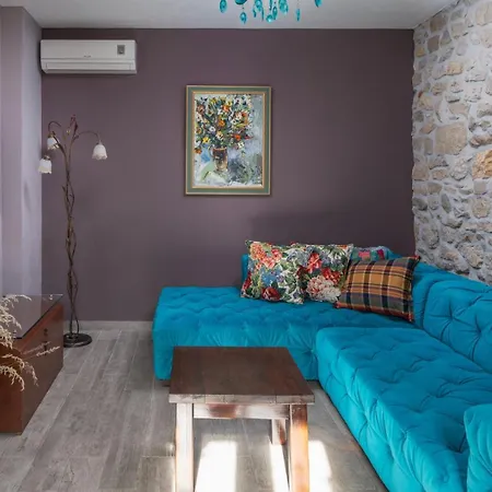 Filipetti In Center, 4 En-suite Bedrooms Charming Stone House, Heated Private Pool, 600m From Villa Makarska