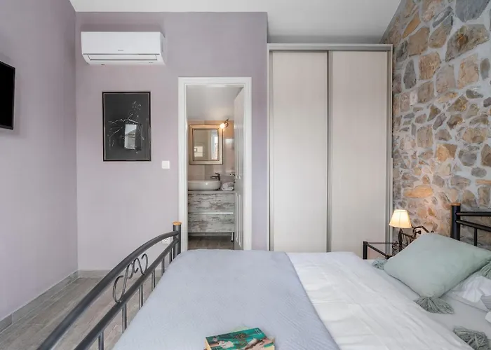 Filipetti In Center, 4 En-suite Bedrooms Charming Stone House, Heated Private Pool, 600m From Villa *