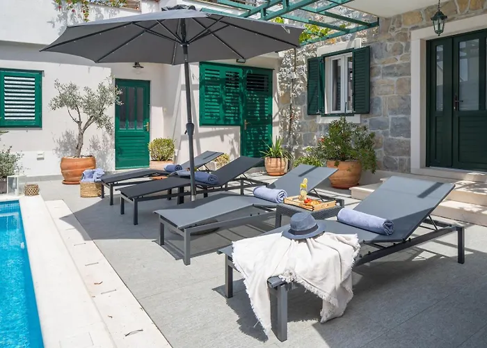 Filipetti In Center, 4 En-suite Bedrooms Charming Stone House, Heated Private Pool, 600m From Villa *