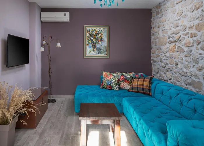 Filipetti In Center, 4 En-suite Bedrooms Charming Stone House, Heated Private Pool, 600m From Villa Makarska