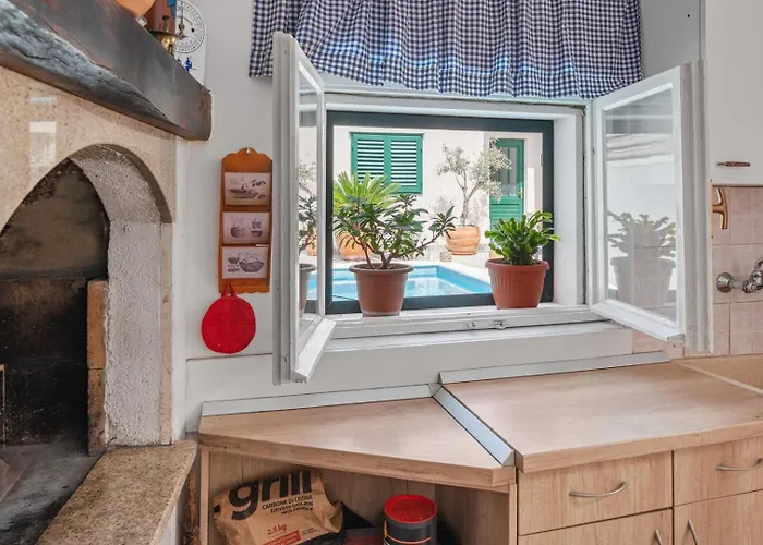 Filipetti In Center, 4 En-suite Bedrooms Charming Stone House, Heated Private Pool, 600m From Villa